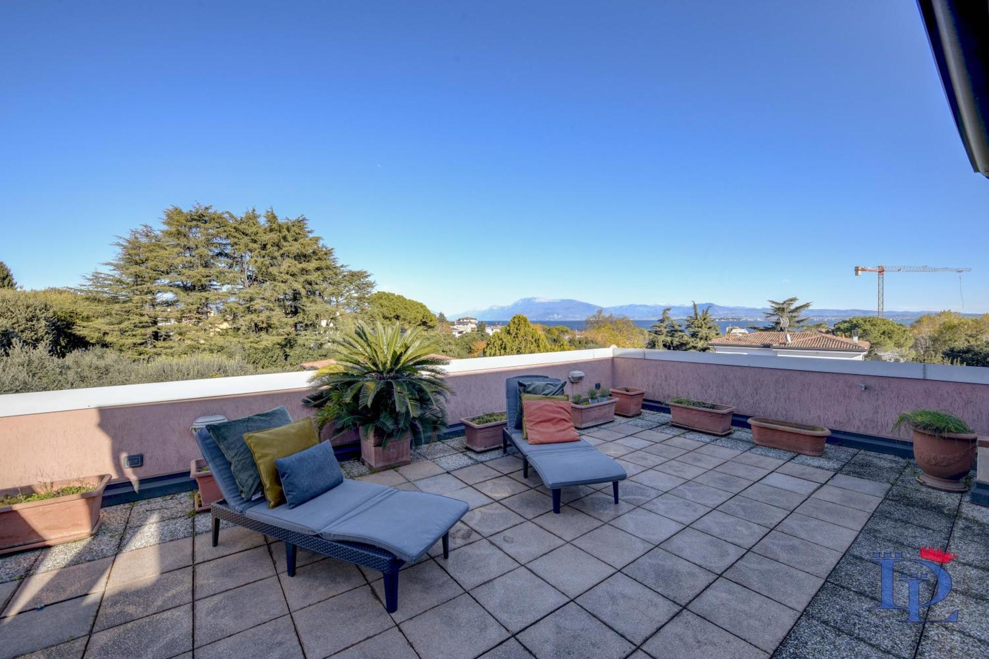 Desenzanoloft Official Partner Marriott Homes & Villas - Gardastar La Stella Del Lago Desenzano del Garda Eksteriør bilde